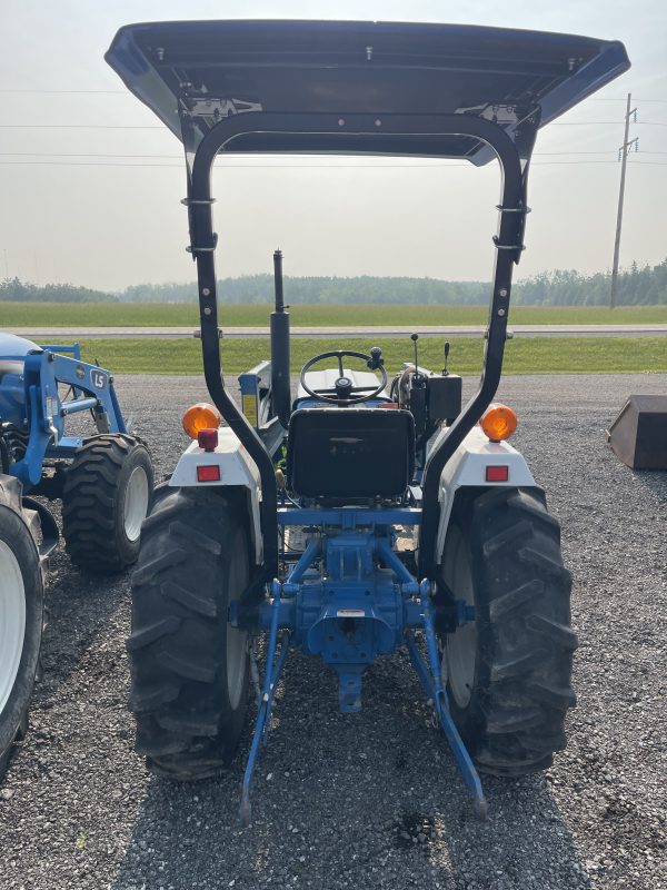 Ford 1715 Tractor with canopy - Image 3