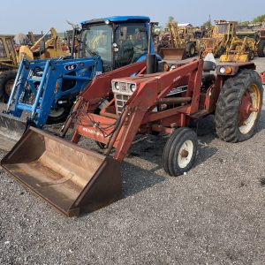 International 584 Tractor with loader