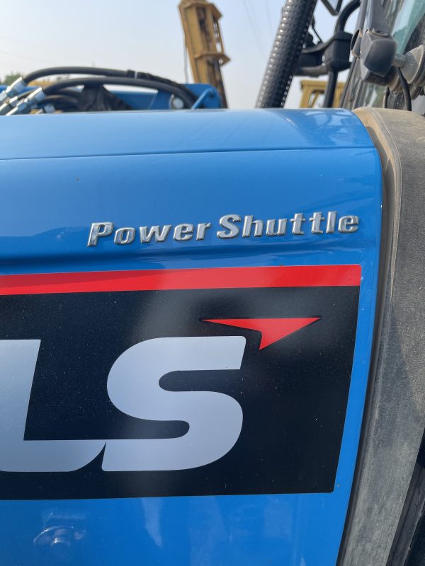LS MT573 Power Shuttle Tractor - Image 6