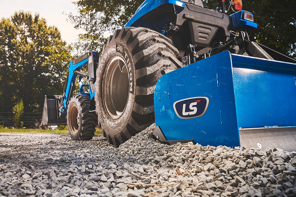 ls tractor box blade